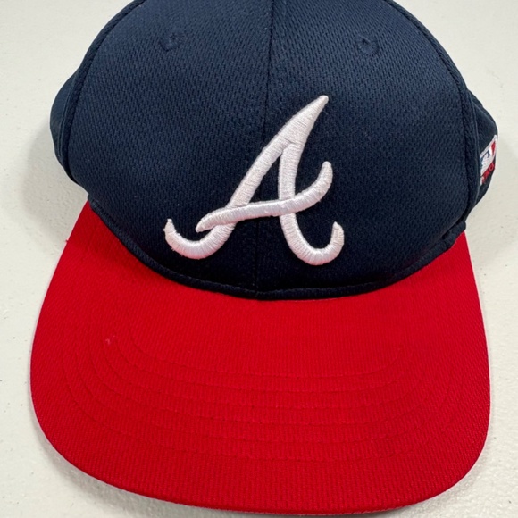 ATLANTA BRAVES Stitched Youth Hook And Loop Adjustable Baseball Hat Cap MLB - Picture 6 of 9